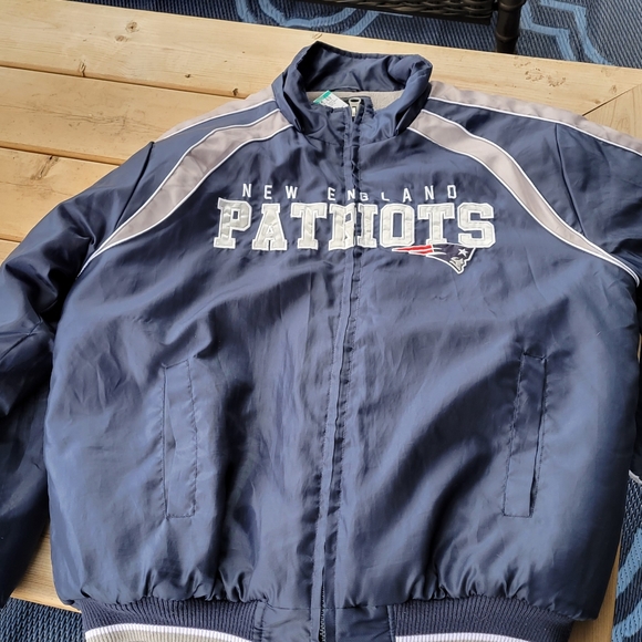 NFL New England Patriots Size L made by GIII Jacket - Picture 1 of 12